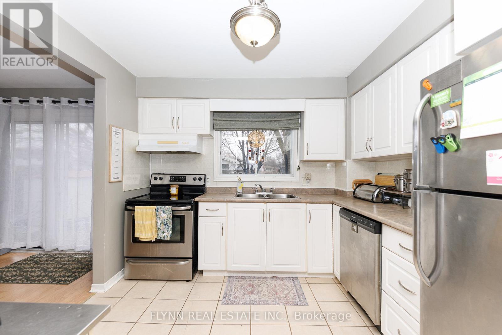 6530 Burwood Avenue, Niagara Falls, Ontario  L2H 1Z7 - Photo 10 - X12955438