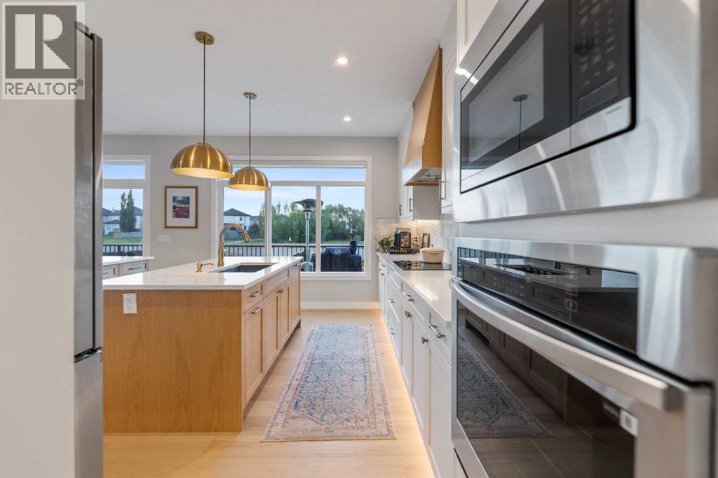 224 South Shore View, Chestermere, Alberta  T1X 2Y3 - Photo 8 - A2290941