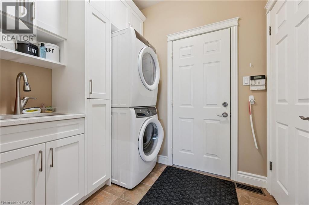 285 Deer Ridge Drive, Kitchener, Ontario  N2P 2K6 - Photo 23 - 40817098