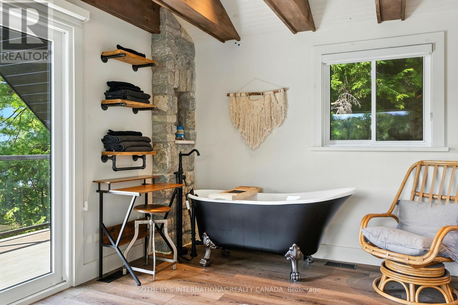 1023 Mccabe Road, Lake Of Bays, Ontario  P0B 1A0 - Photo 28 - X12954054