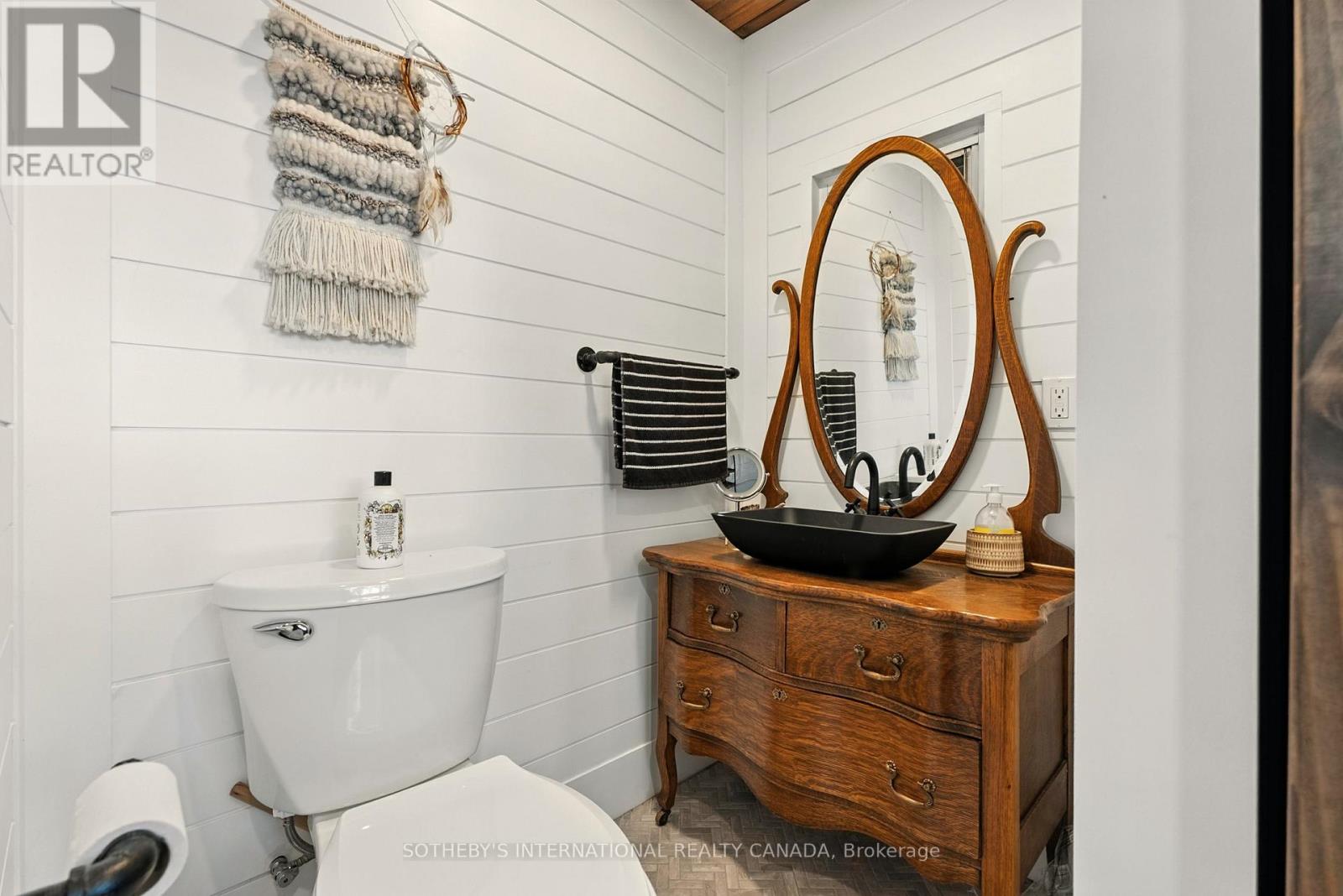 1023 Mccabe Road, Lake Of Bays, Ontario  P0B 1A0 - Photo 45 - X12954054