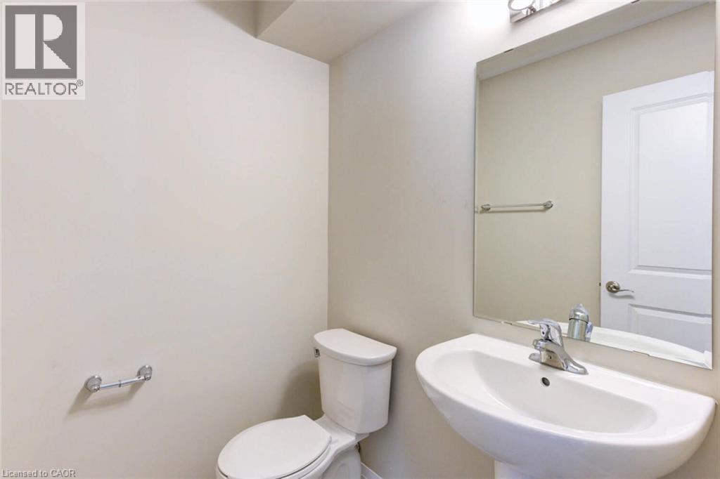 13 Sportsman Hill Street, Kitchener, Ontario  N2P 0J2 - Photo 24 - 40816699