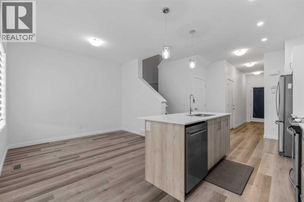 137, 137 Red Embers Link NE, Calgary, Alberta  T3N 2G4 - Photo 12 - A2273793