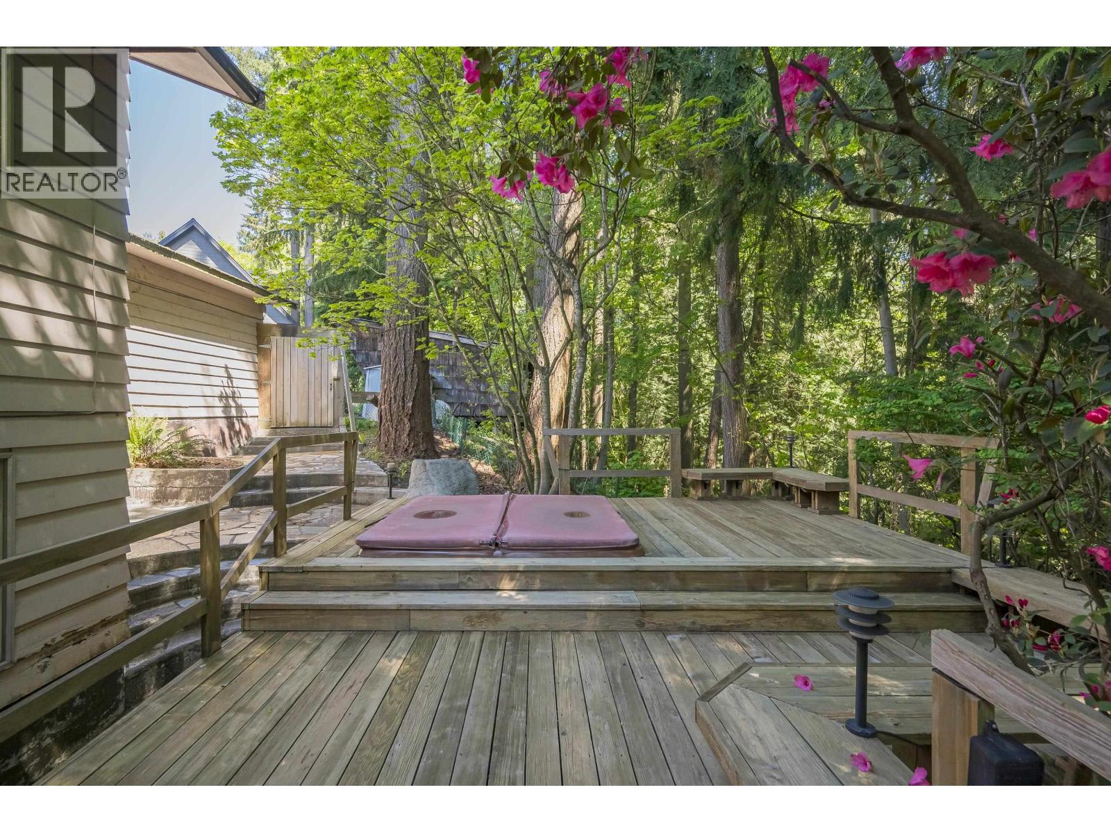 1168 Charland Avenue, Coquitlam, British Columbia  V3K 3L1 - Photo 30 - R3105447