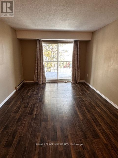 12 - 117 Willson Road, Welland, Ontario  L3C 2T4 - Photo 5 - X12858746