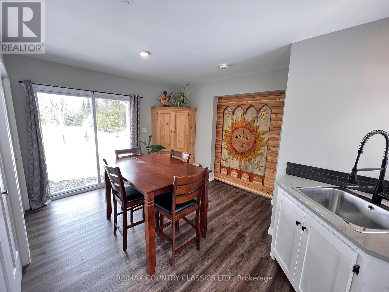 170 Bunny Trail, Mcdougall, Ontario  P2A 2W7 - Photo 17 - X12946686