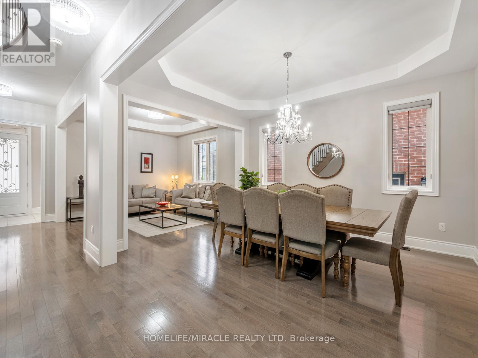 10 Erintown Crescent, Brampton, Ontario  L6P 4H2 - Photo 12 - W12952818