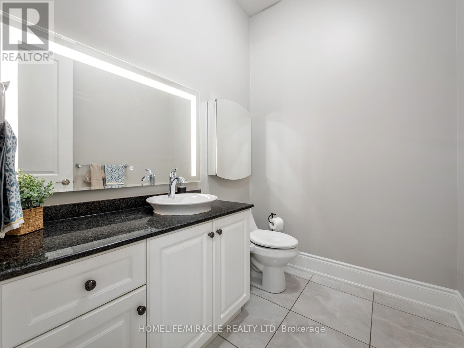 10 Erintown Crescent, Brampton, Ontario  L6P 4H2 - Photo 20 - W12952818