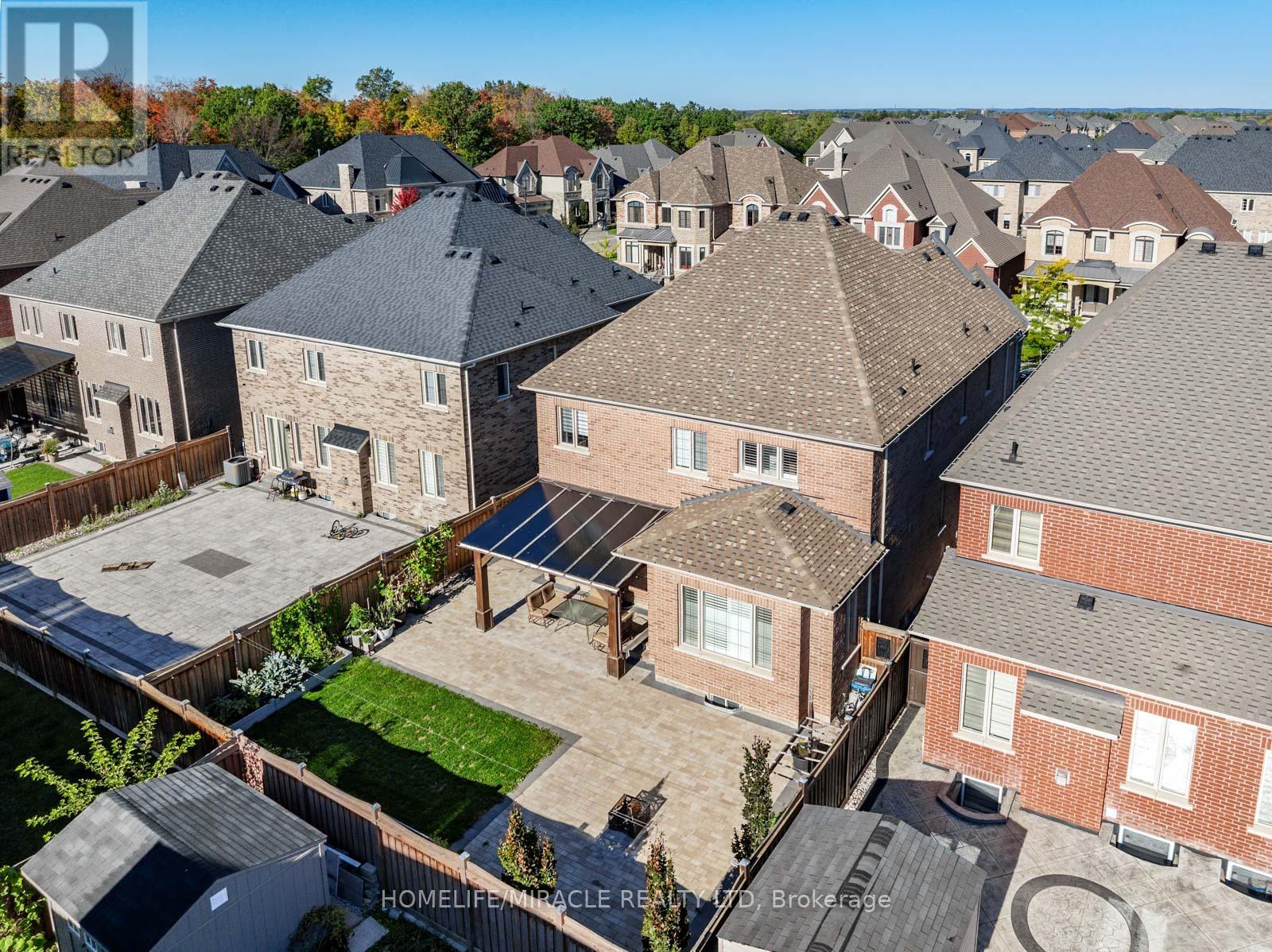 10 Erintown Crescent, Brampton, Ontario  L6P 4H2 - Photo 42 - W12952818