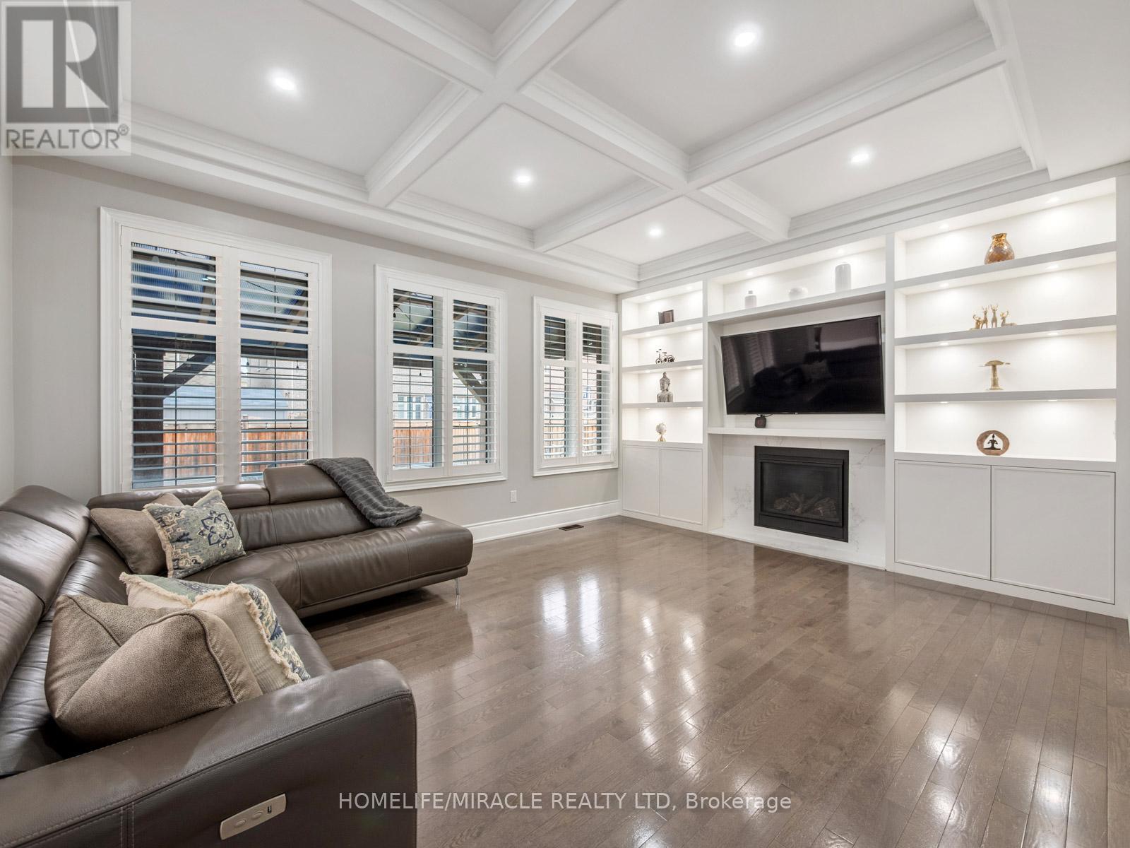 10 Erintown Crescent, Brampton, Ontario  L6P 4H2 - Photo 18 - W12952818