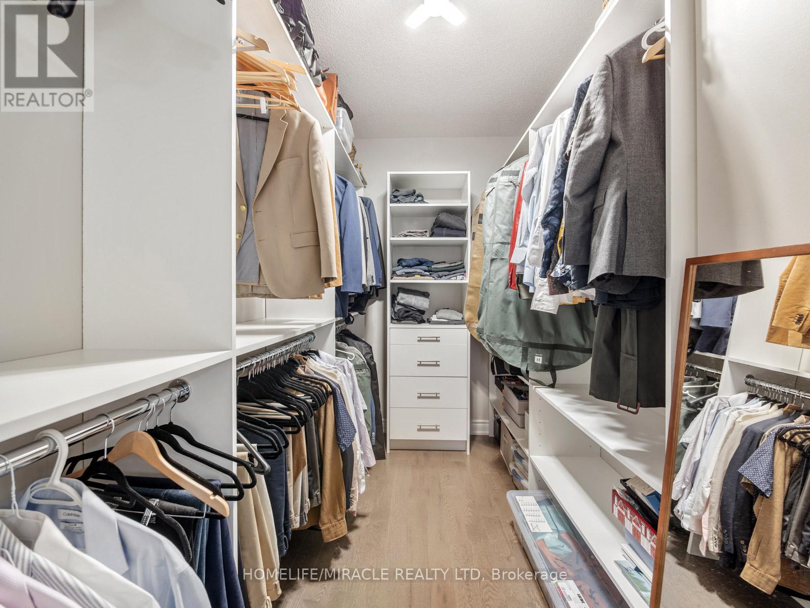 10 Erintown Crescent, Brampton, Ontario  L6P 4H2 - Photo 25 - W12952818