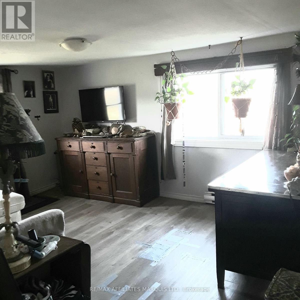 10390 Hanesville Road W, South Dundas, Ontario  K0E 1C0 - Photo 13 - X12932588