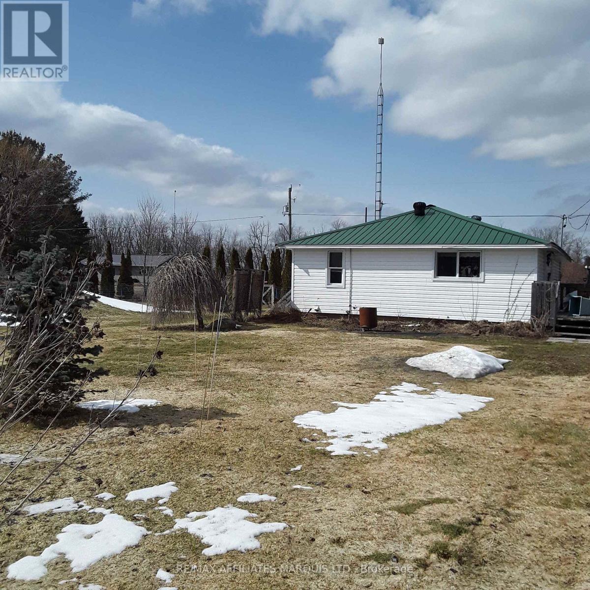 10390 Hanesville Road W, South Dundas, Ontario  K0E 1C0 - Photo 16 - X12932588