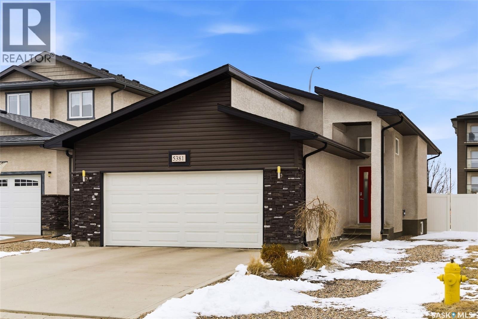 5381 McKenna CRESCENT, Regina, Saskatchewan