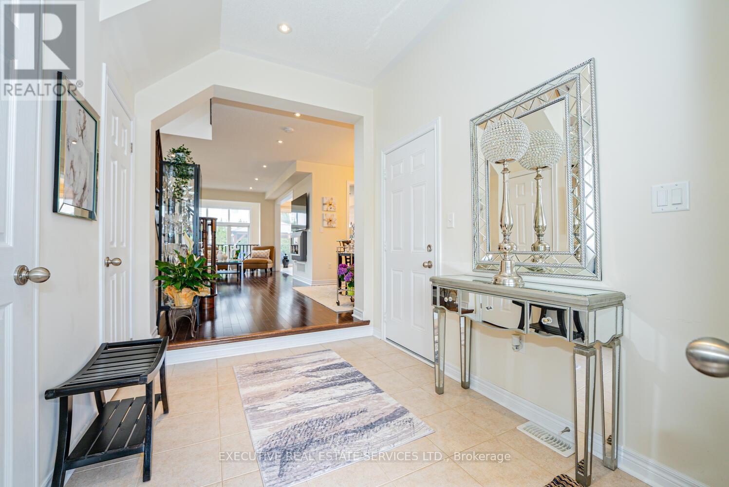 21 - 3275 Stalybridge Drive, Oakville, Ontario  L6M 0L2 - Photo 5 - W12955496