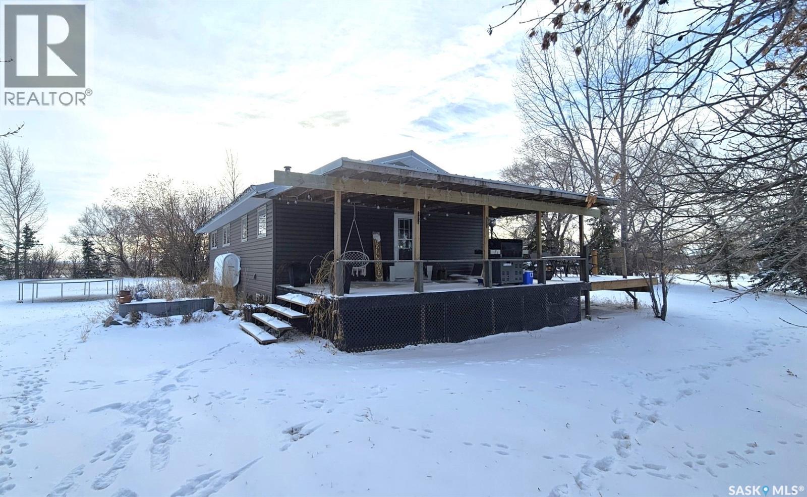 Mcdermit Acreage - Mortlach, Wheatlands Rm No. 163, Saskatchewan  S0H 3E0 - Photo 2 - SK021720