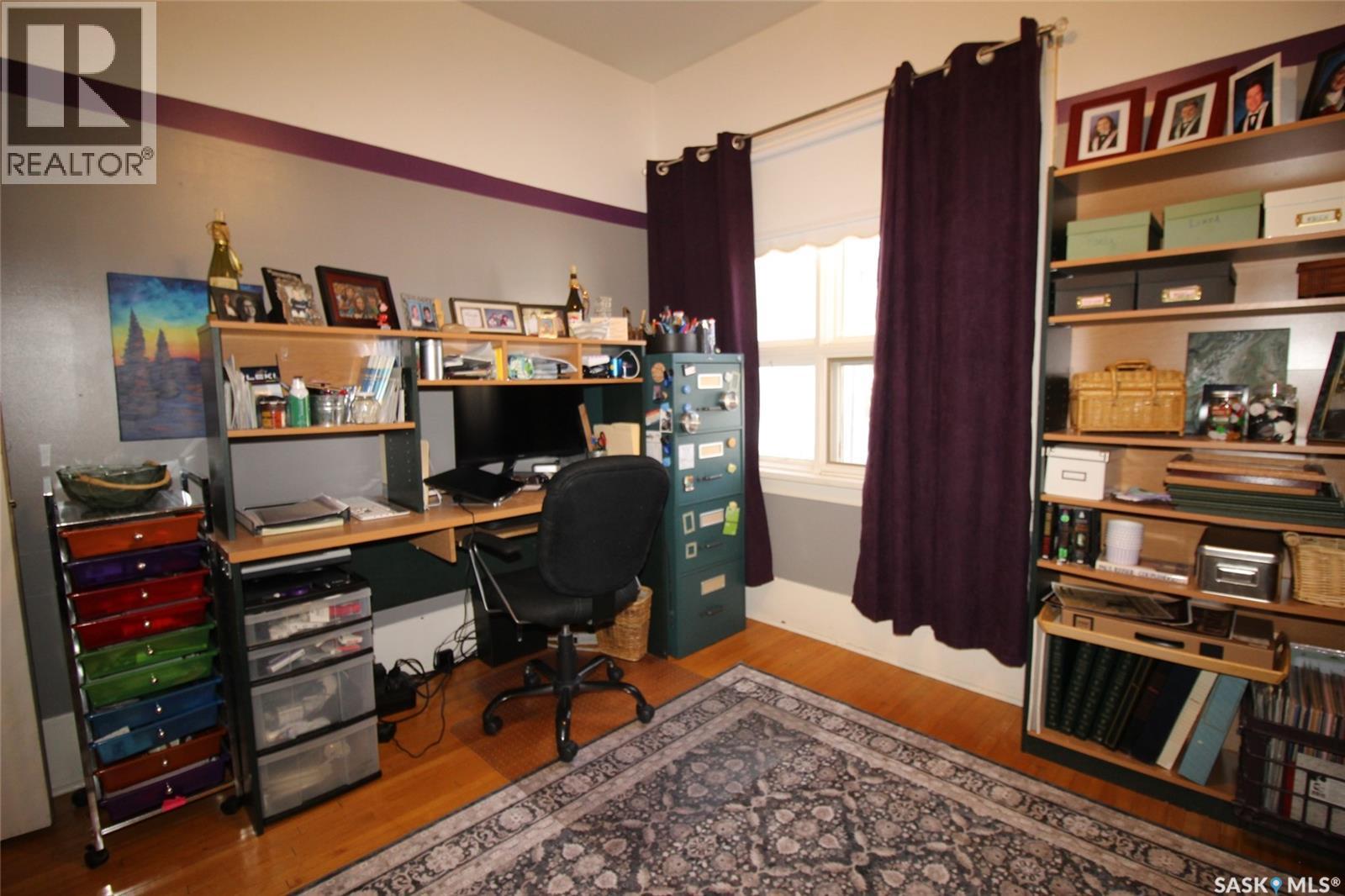 663 2nd Street E, Shaunavon, Saskatchewan  S0N 2M0 - Photo 25 - SK032035