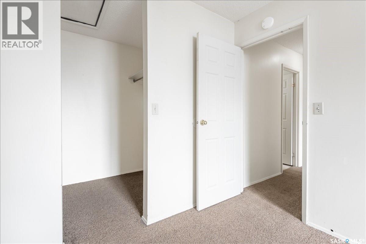 71 3904 Castle Road, Regina, Saskatchewan  S4S 6A4 - Photo 16 - SK031994