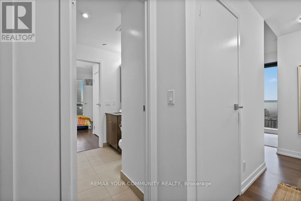 2215 - 98 Lillian Street, Toronto, Ontario  M4S 0A5 - Photo 6 - C12953836