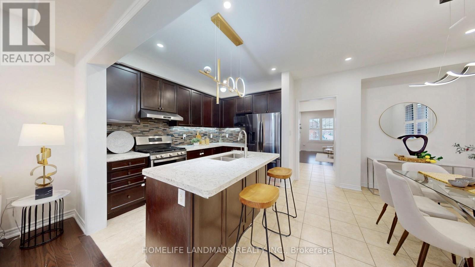 97 Cornwall Drive, Markham, Ontario  L6B 0Y8 - Photo 15 - N12951084