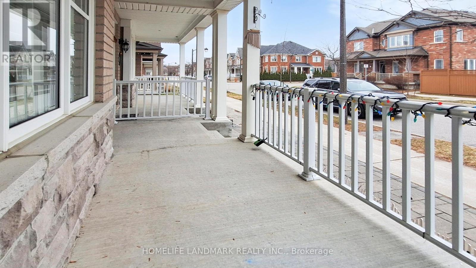 97 Cornwall Drive, Markham, Ontario  L6B 0Y8 - Photo 3 - N12951084