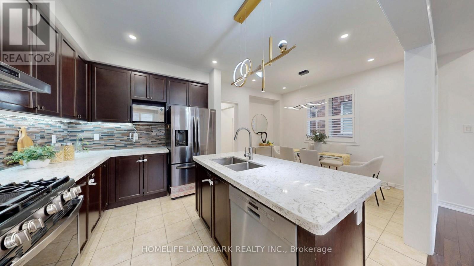 97 Cornwall Drive, Markham, Ontario  L6B 0Y8 - Photo 18 - N12951084