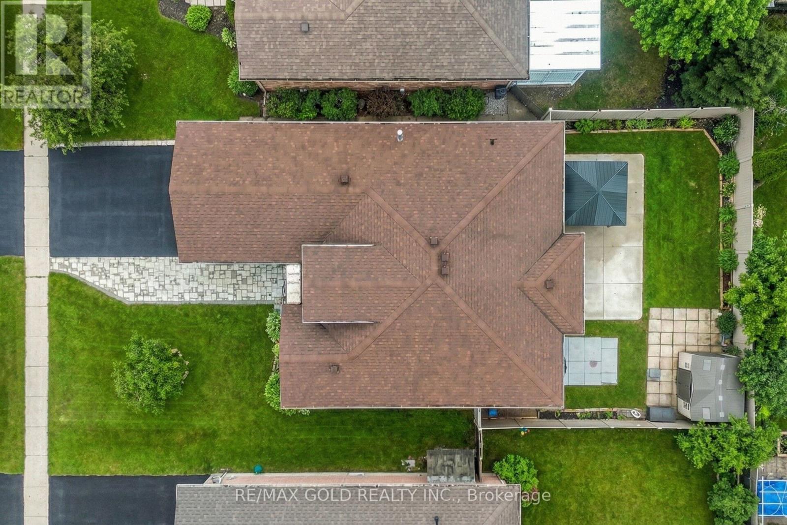 68 Benson Drive, Barrie, Ontario  L4N 7Y2 - Photo 4 - S12949596