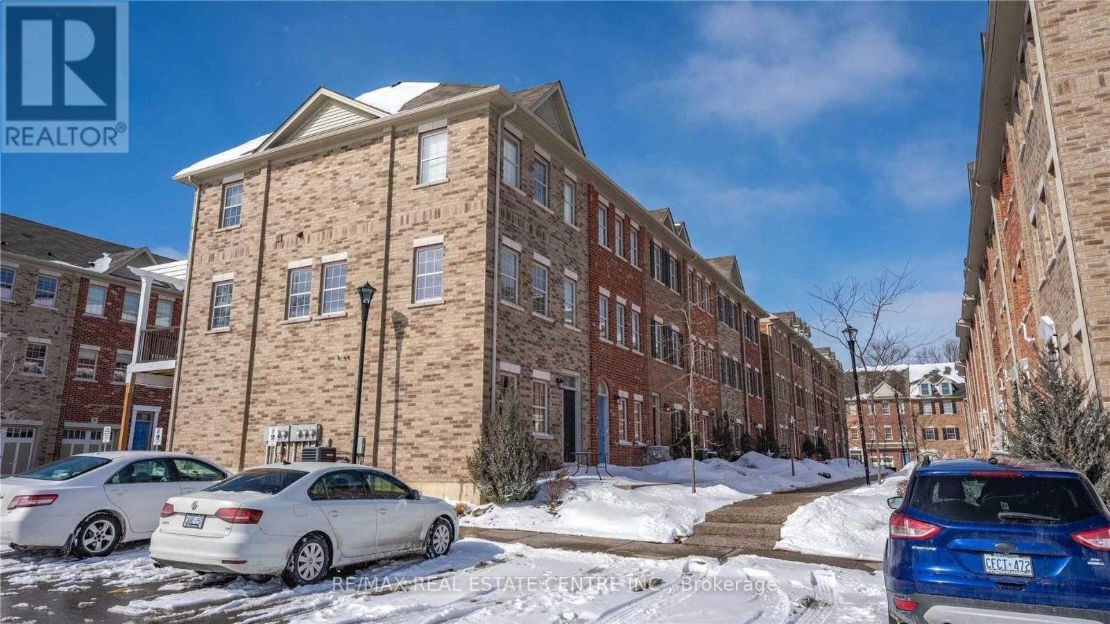 6 Oxfordshire Lane, Kitchener, Ontario  N2H 0B3 - Photo 20 - X12906790