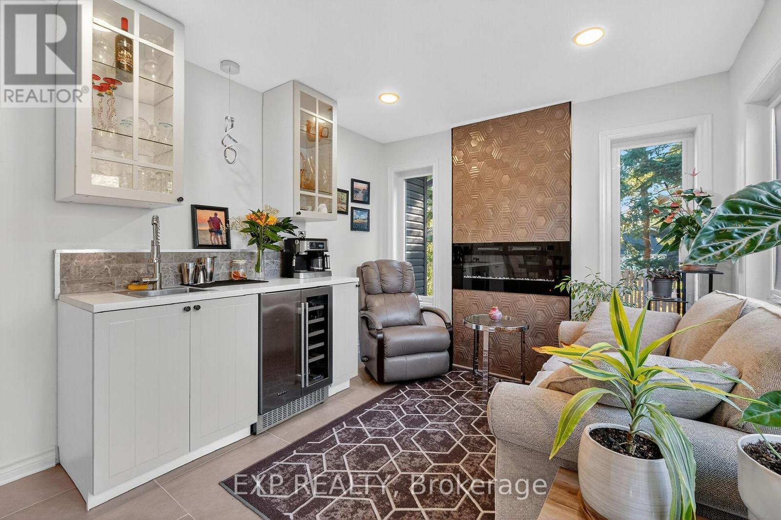 544 Loucks Drive, Russell, Ontario  K4R 1B6 - Photo 12 - X12702586