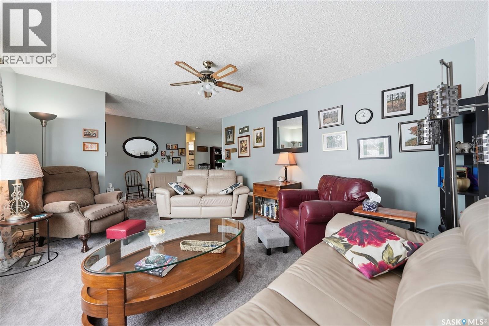 313 7th Avenue W, Watrous, Saskatchewan  S0K 4T0 - Photo 6 - SK031903