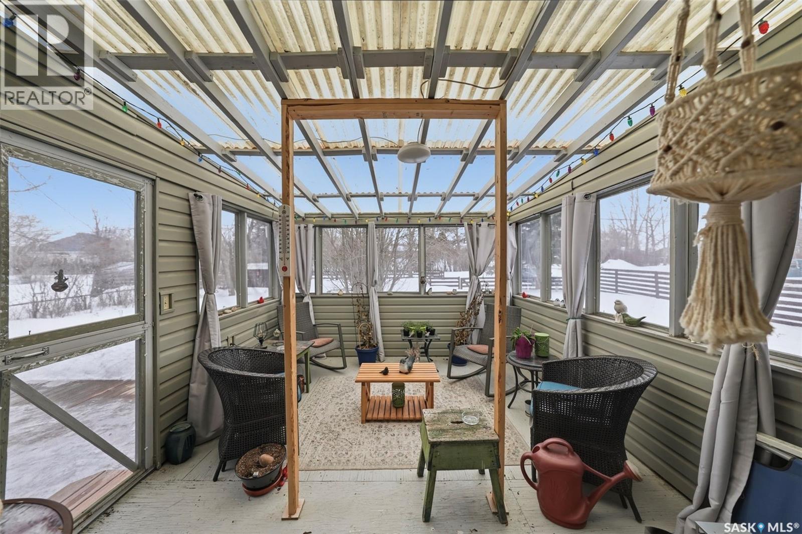 313 7th Avenue W, Watrous, Saskatchewan  S0K 4T0 - Photo 34 - SK031903