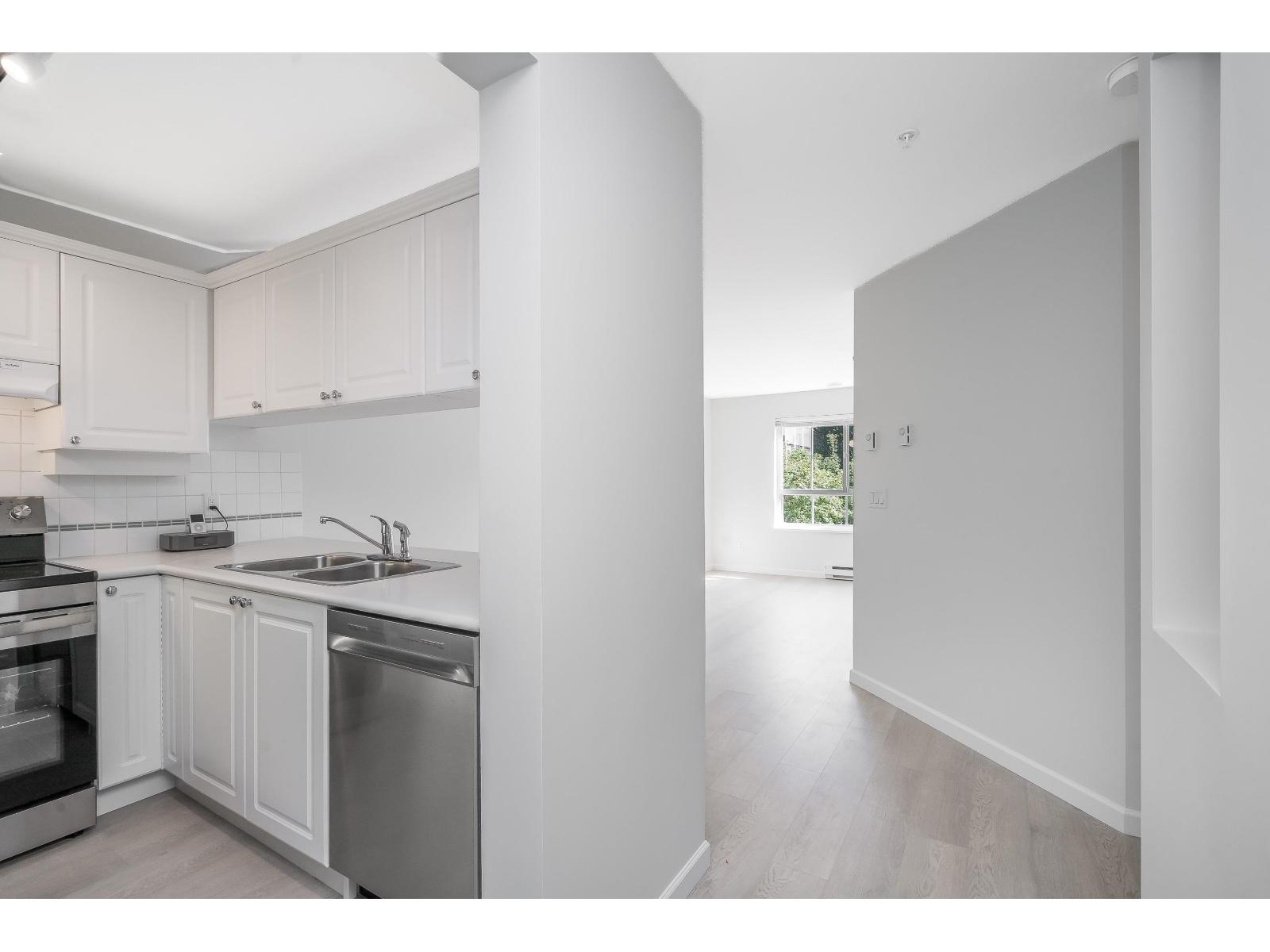 213 19750 64 Avenue, Langley, British Columbia  V2Y 2T1 - Photo 7 - R3104118