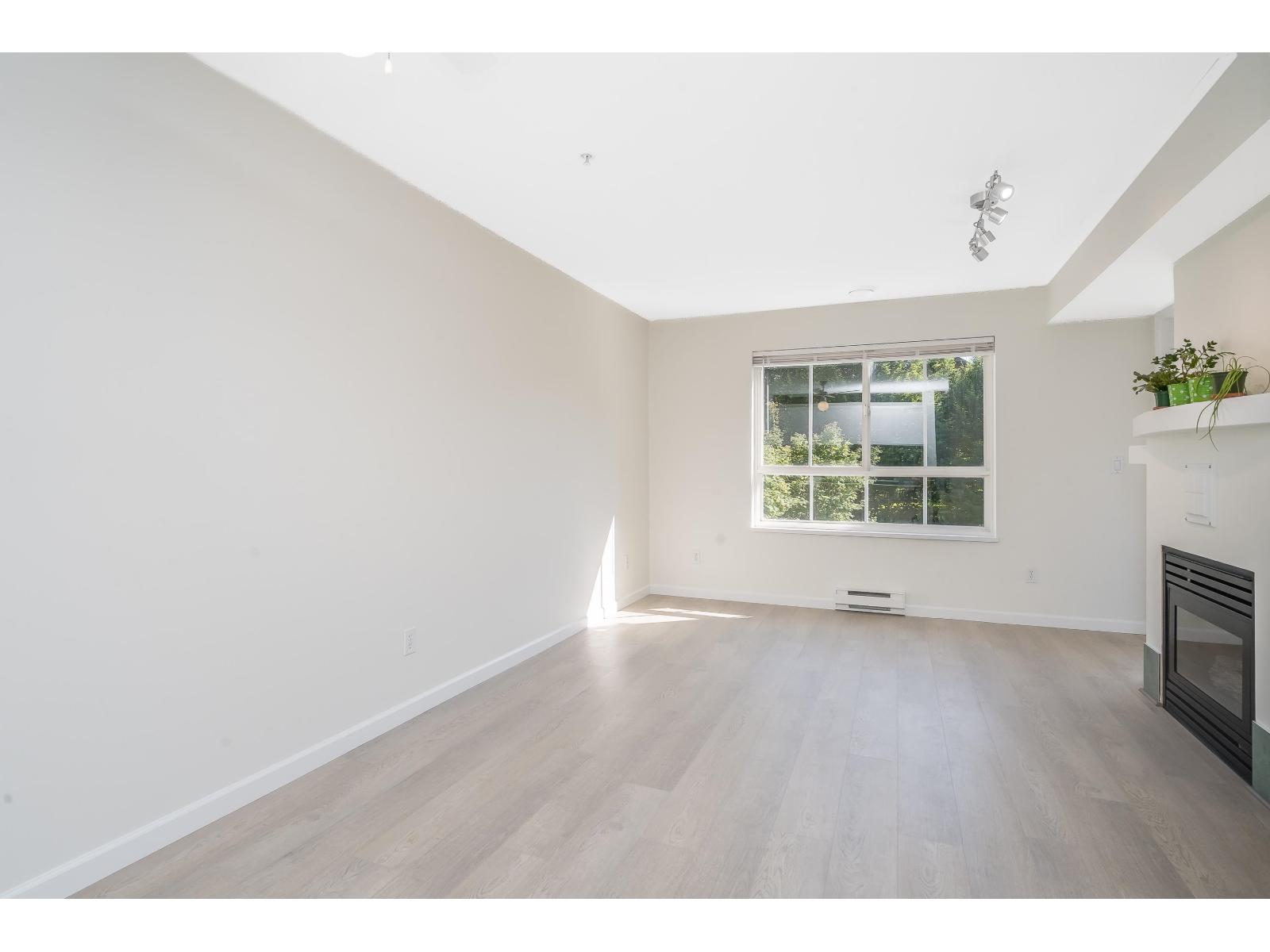 213 19750 64 Avenue, Langley, British Columbia  V2Y 2T1 - Photo 17 - R3104118