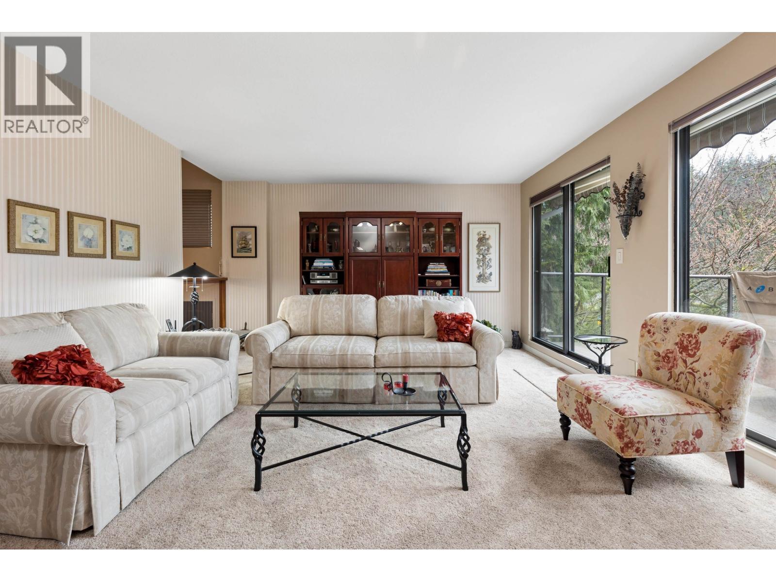 4306 Naughton Avenue, North Vancouver, British Columbia  V7G 2E1 - Photo 12 - R3106184