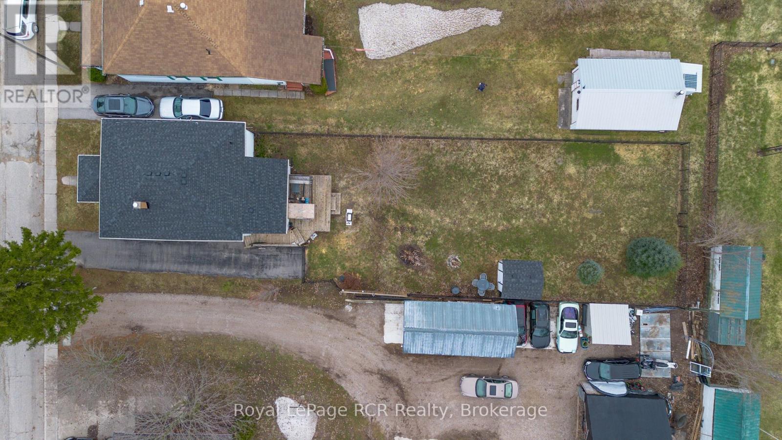 524 Rose Street, Huron-Kinloss, Ontario  N0G 2H0 - Photo 12 - X12955352