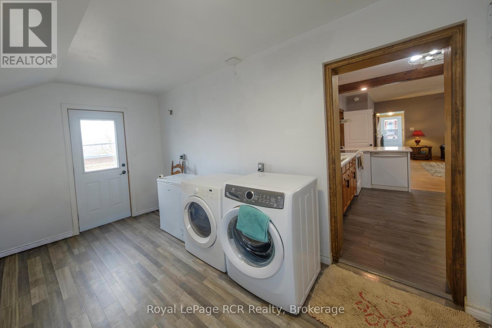 524 Rose Street, Huron-Kinloss, Ontario  N0G 2H0 - Photo 9 - X12955352