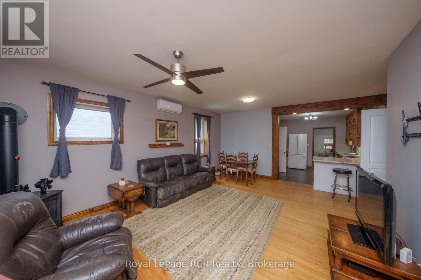 524 Rose Street, Huron-Kinloss, Ontario  N0G 2H0 - Photo 5 - X12955352