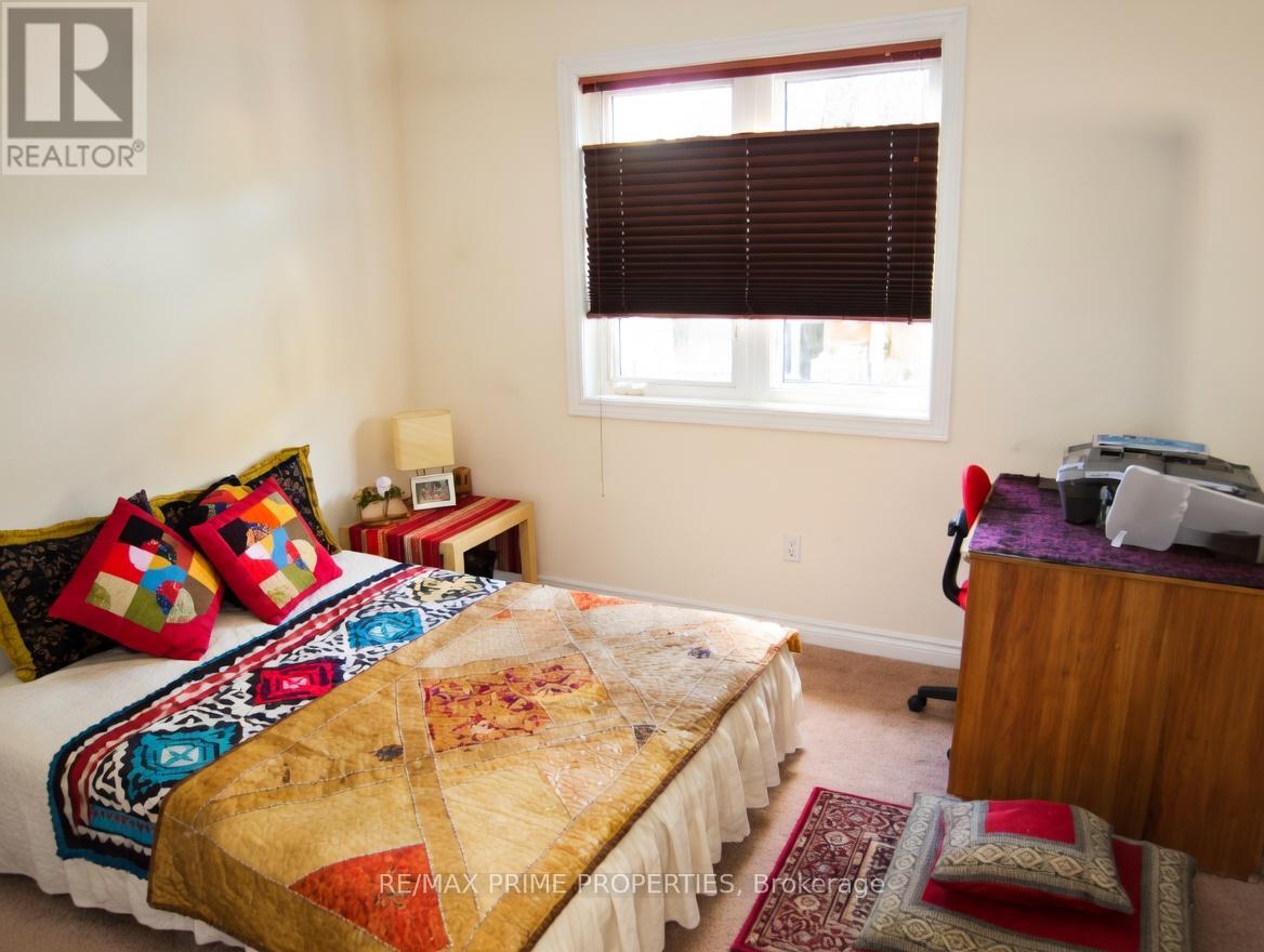 14 Forest Valley Road, Markham, Ontario  L6E 1T9 - Photo 9 - N12947592