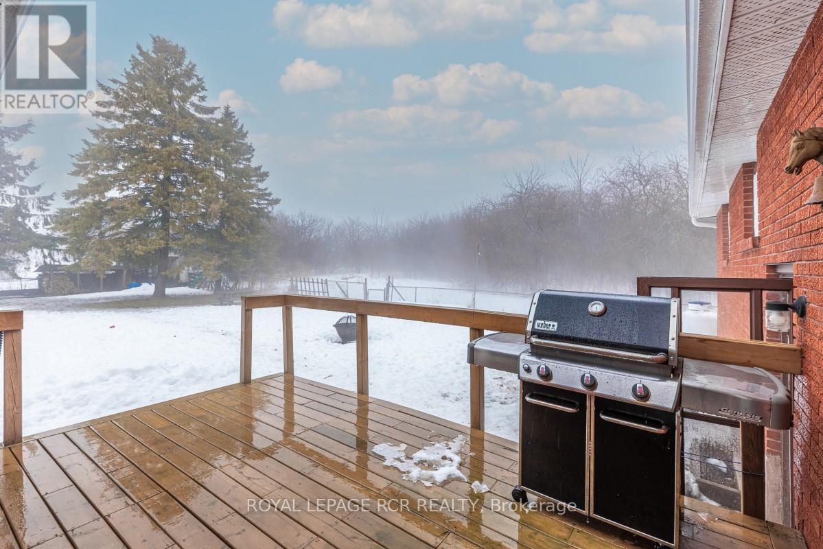 2872 Sunset Drive, Ramara, Ontario  L0K 1B0 - Photo 36 - S12858534