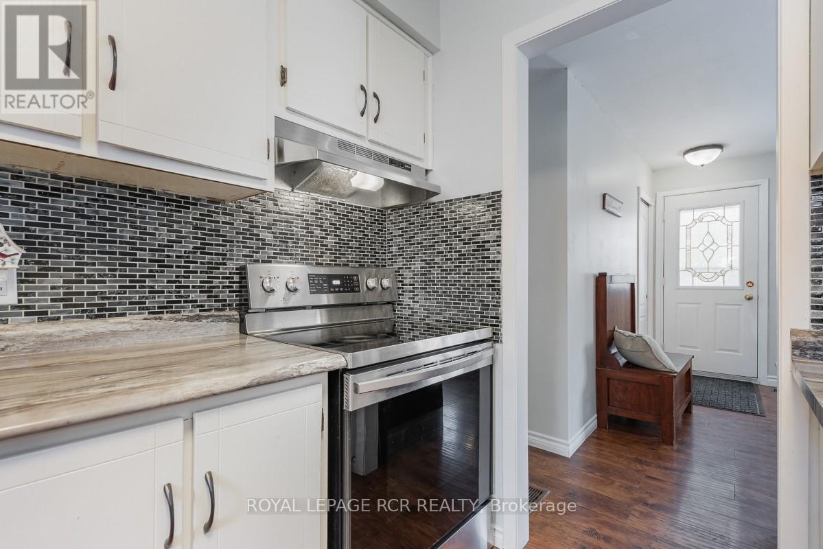 2872 Sunset Drive, Ramara, Ontario  L0K 1B0 - Photo 9 - S12858534