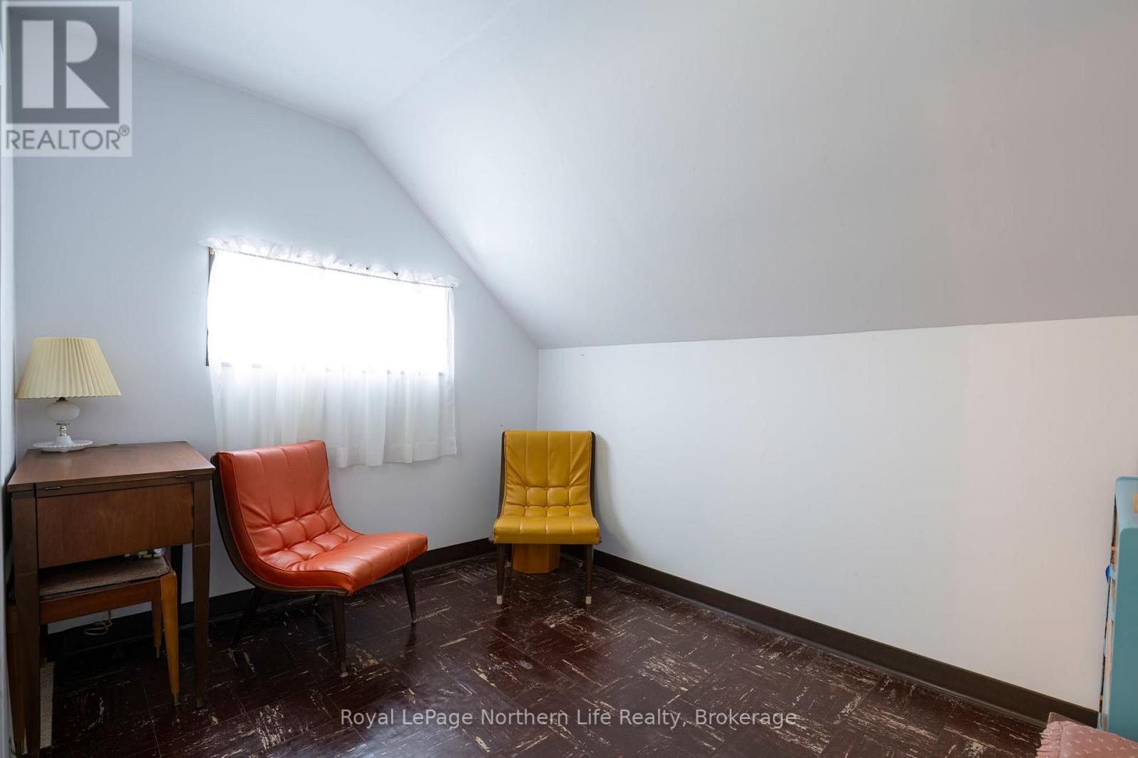 1403 Mckeown Avenue, North Bay, Ontario  P1B 7M7 - Photo 22 - X12952410