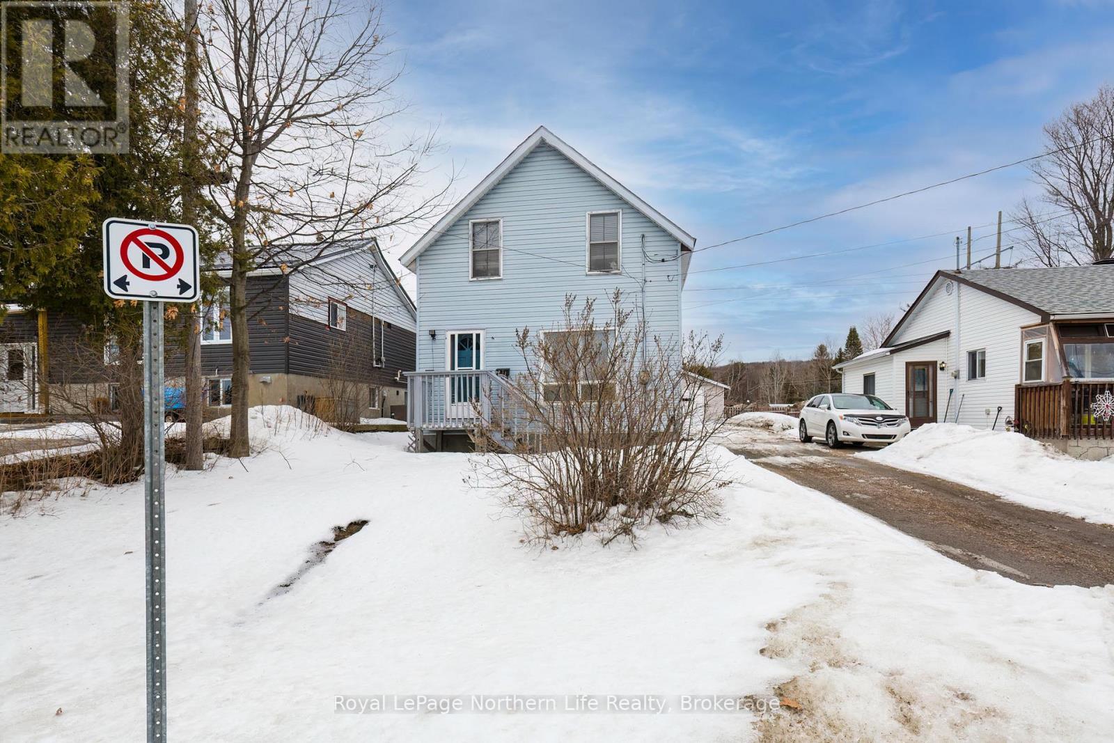 1403 Mckeown Avenue, North Bay, Ontario  P1B 7M7 - Photo 3 - X12952410