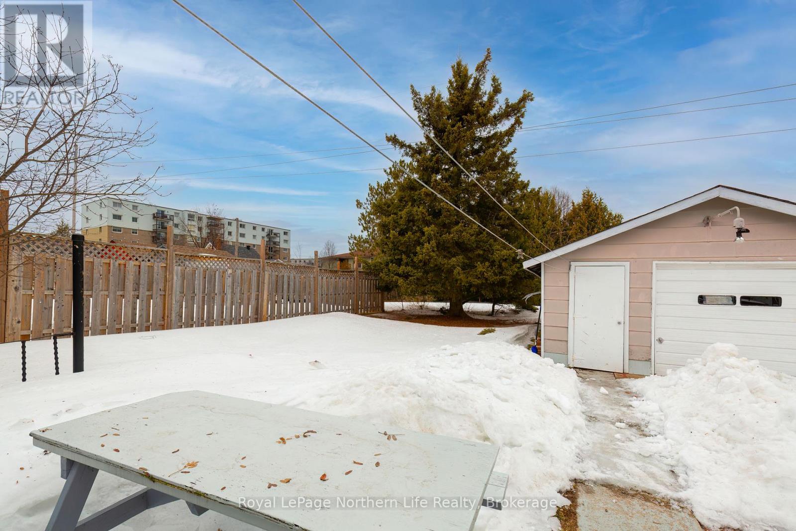 1403 Mckeown Avenue, North Bay, Ontario  P1B 7M7 - Photo 38 - X12952410