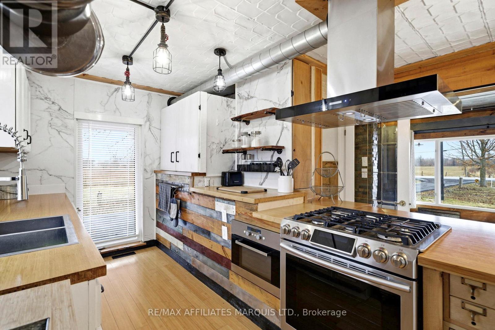 5083 Aultsville Road, South Stormont, Ontario  K0C 1M0 - Photo 14 - X12955528