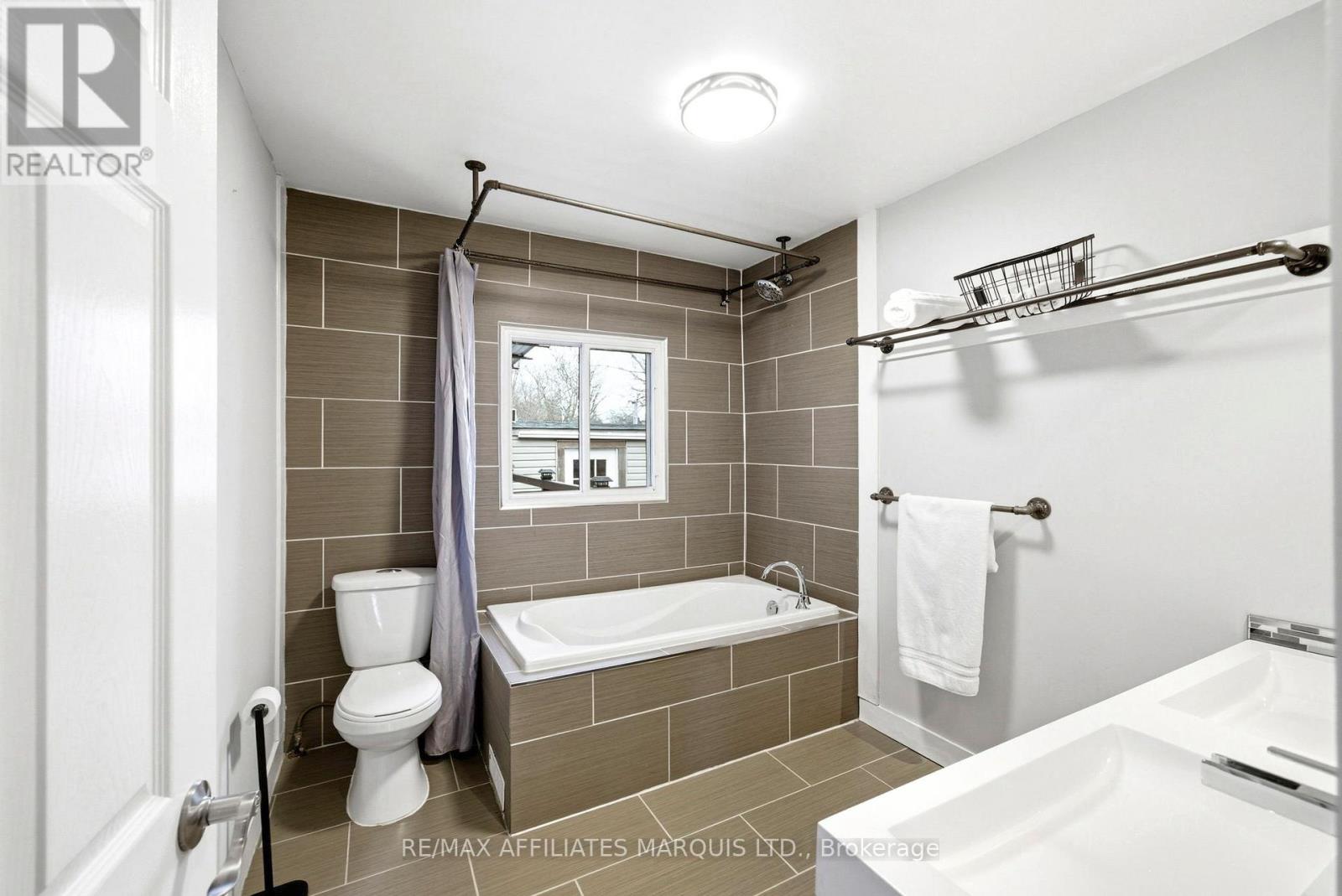 5083 Aultsville Road, South Stormont, Ontario  K0C 1M0 - Photo 27 - X12955528