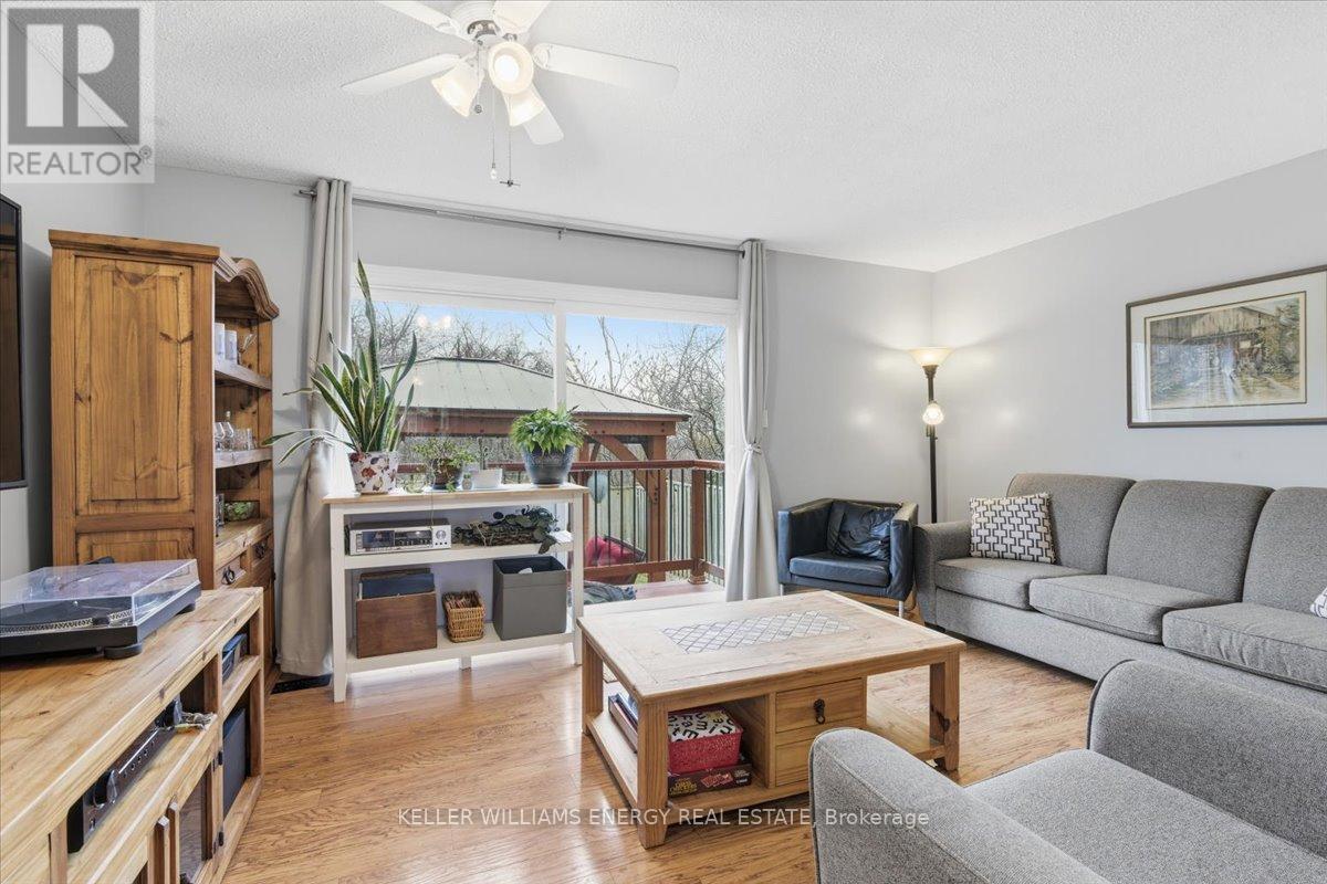 751 Bennett Crescent, Oshawa, Ontario L1K 1T6 - Photo 17 - E12955552