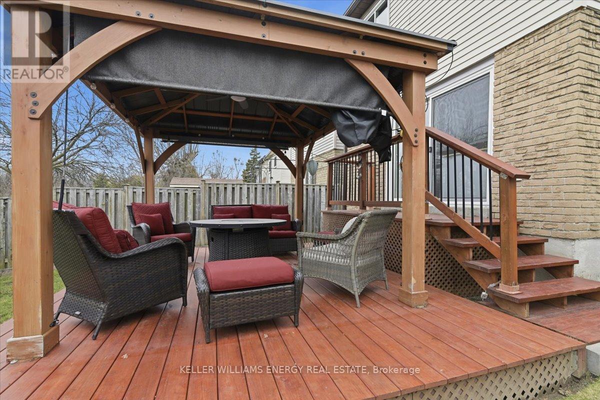 751 Bennett Crescent, Oshawa, Ontario L1K 1T6 - Photo 37 - E12955552