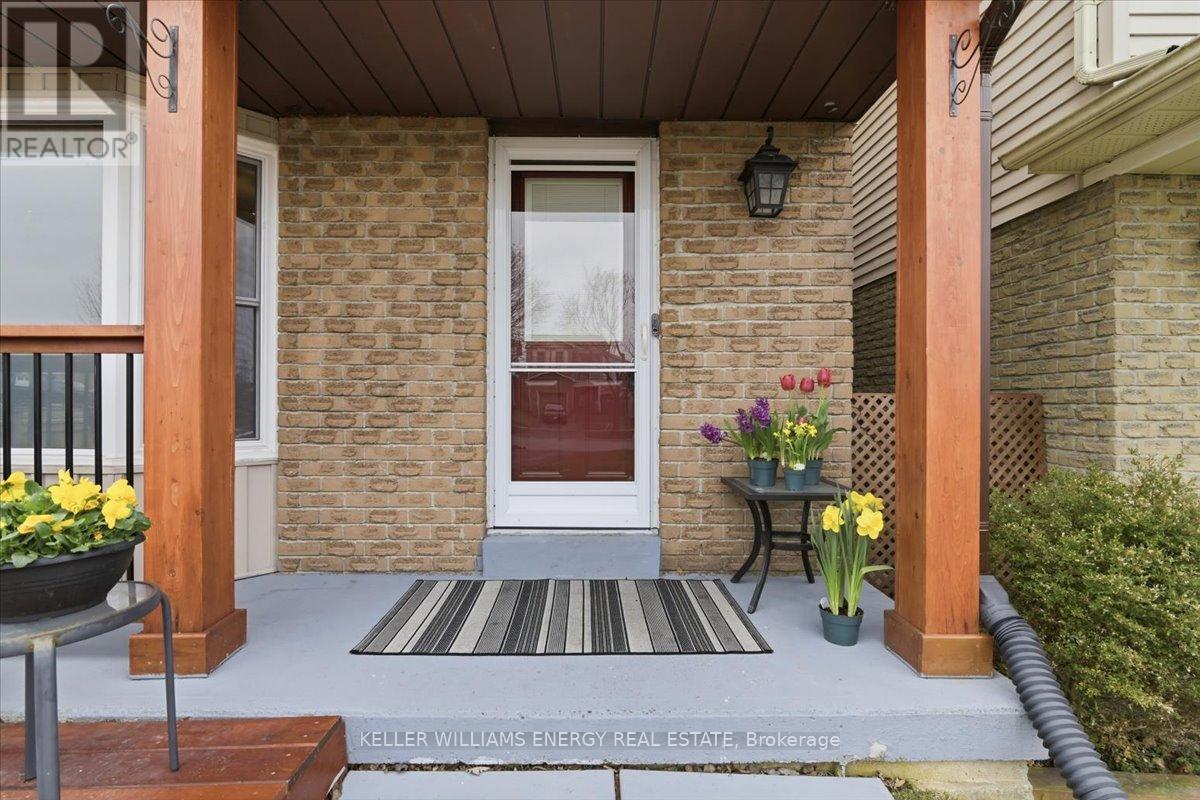 751 Bennett Crescent, Oshawa, Ontario L1K 1T6 - Photo 5 - E12955552