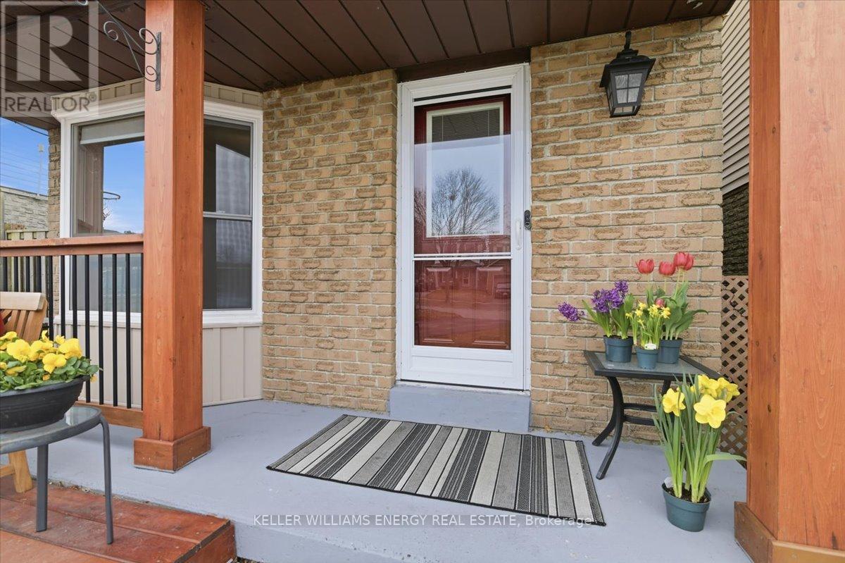 751 Bennett Crescent, Oshawa, Ontario L1K 1T6 - Photo 6 - E12955552