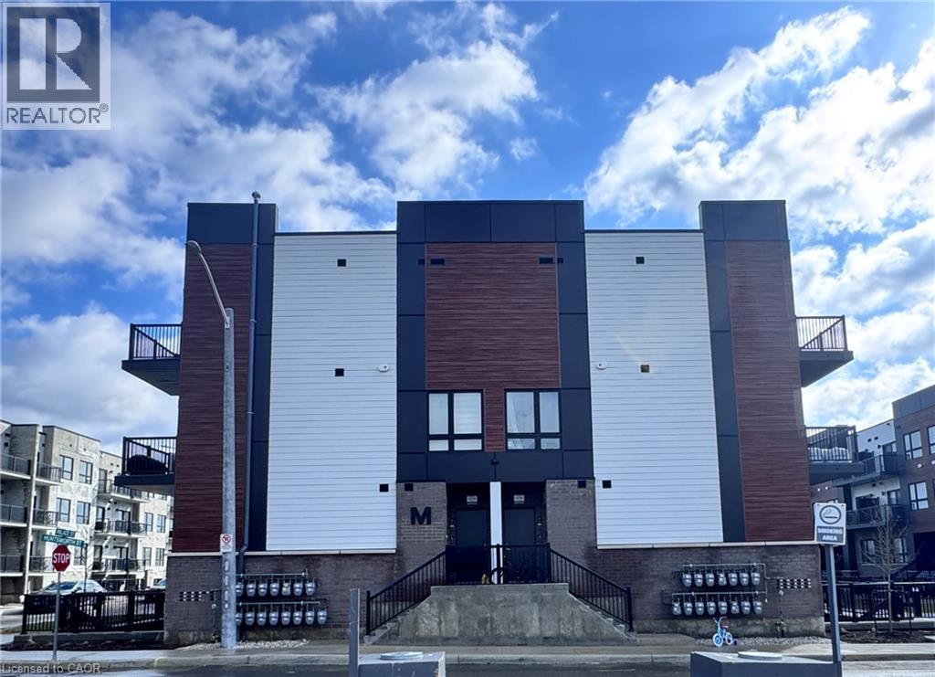 40 Palace Street Unit# M28, Kitchener, Ontario  N2E 0L2 - Photo 3 - 40817508